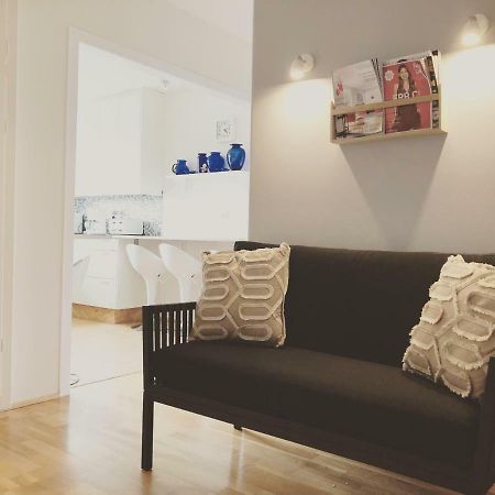 Akureyri Central Rooms ภายนอก รูปภาพ