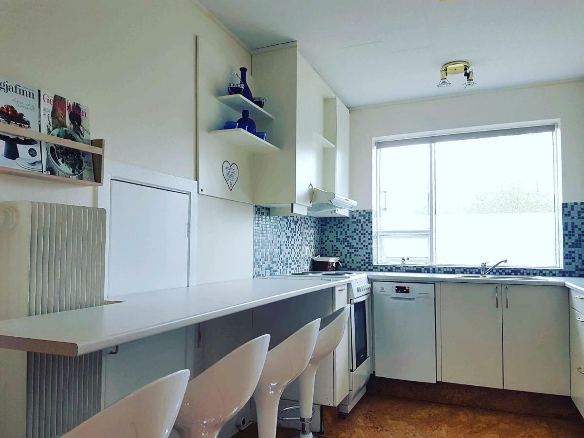 Akureyri Central Rooms ภายนอก รูปภาพ