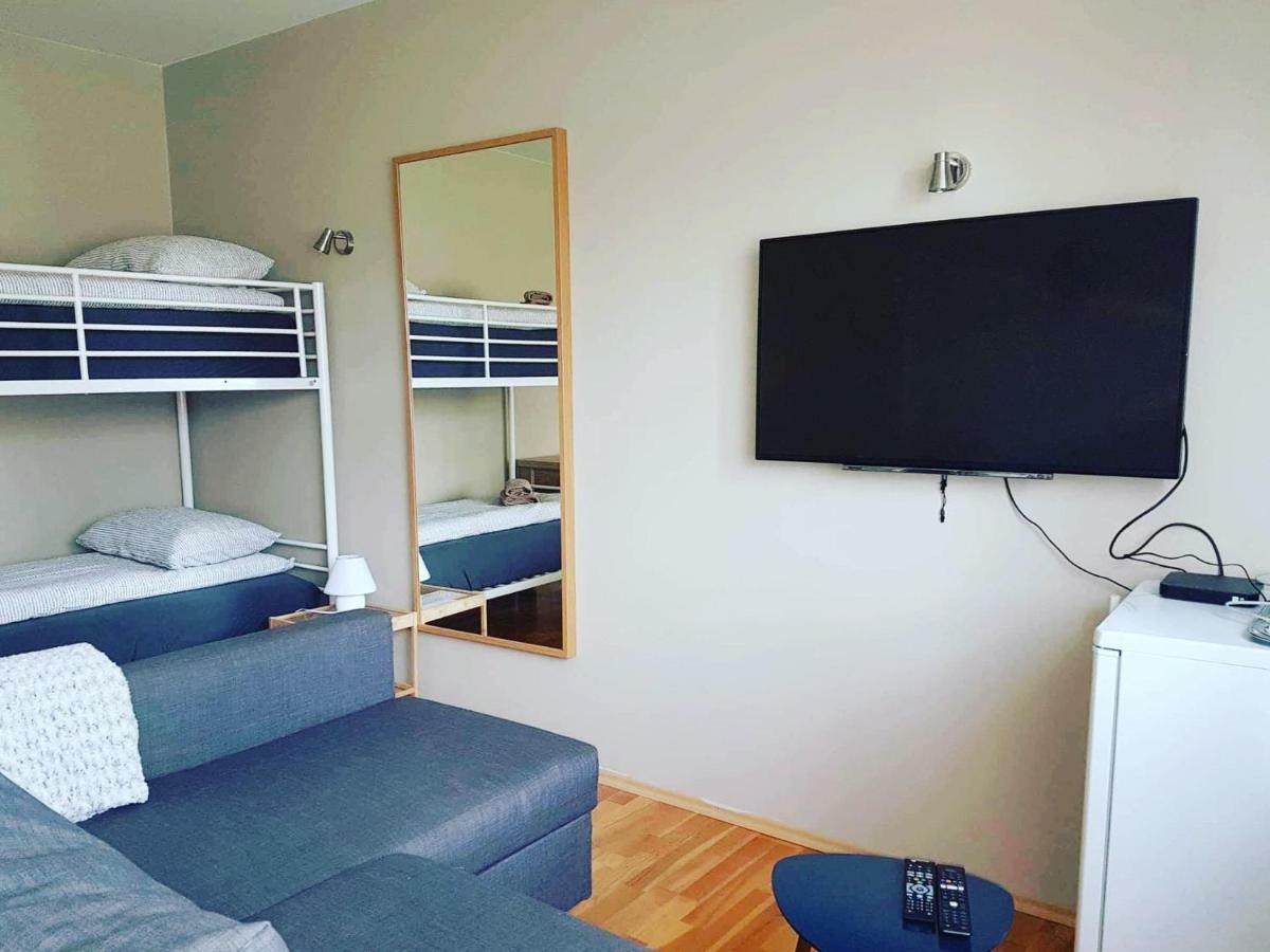 Akureyri Central Rooms ภายนอก รูปภาพ