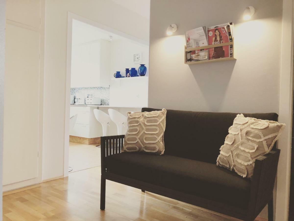 Akureyri Central Rooms ภายนอก รูปภาพ